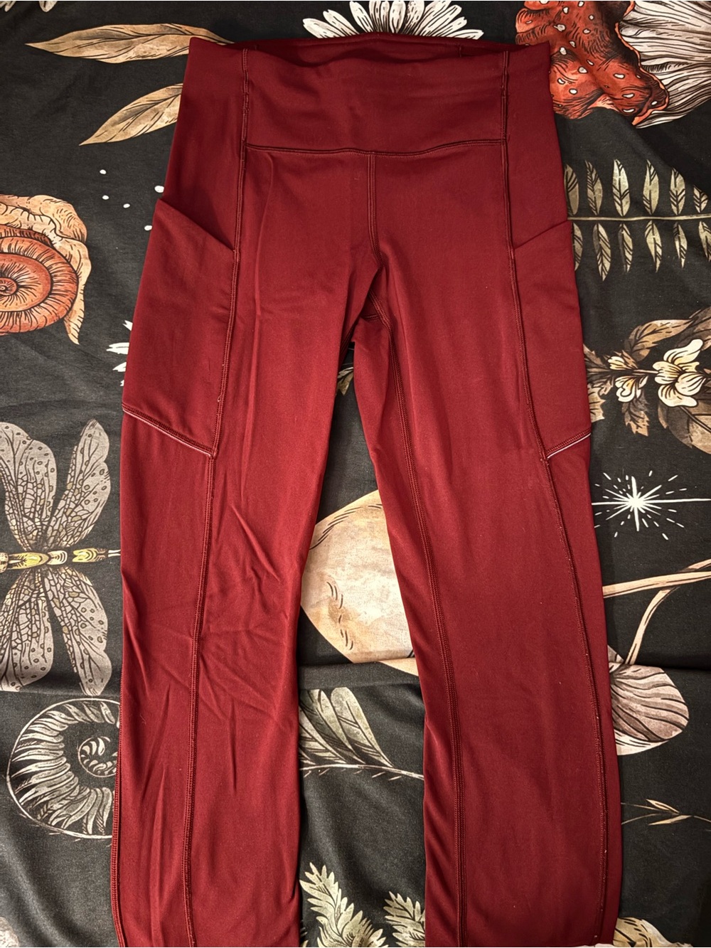 lululemon aligns High-Rise Side-Pocket Leggings in Deep Burgundy NWOT
